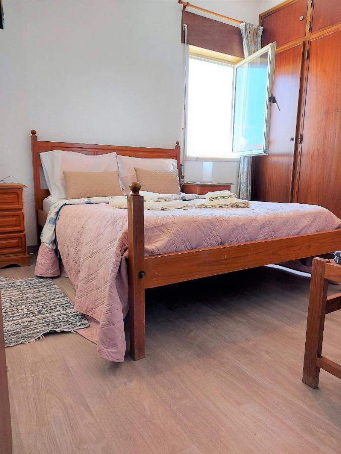 Apartamento Vista Mar E Por Do Sol อัลเจซูร์ ภายนอก รูปภาพ